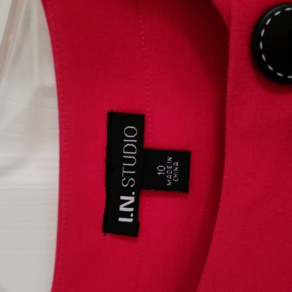 Womens Dress - Picture 2 of 3